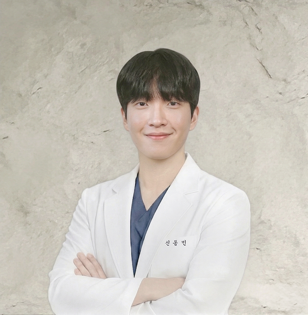신동민